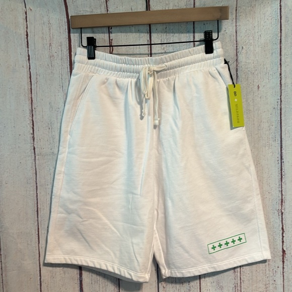 NWT BP + Wildfang Fleece Sport Shorts In White Green Positive - Picture 2 of 6